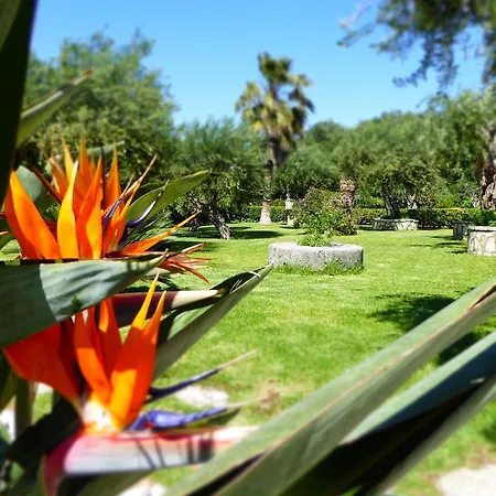 Hotel Nefeli Kommeno (Corfu)