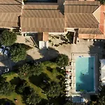 Hotel Nefeli 3*