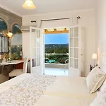 Hotel Nefeli Kommeno (Corfu)