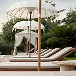 Nefeli Kommeno (Corfu)