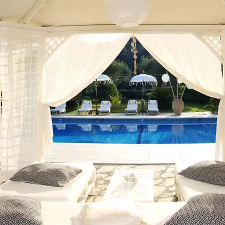 Hotel Nefeli Kommeno (Corfu)