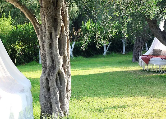 Nefeli Hotel Komméno