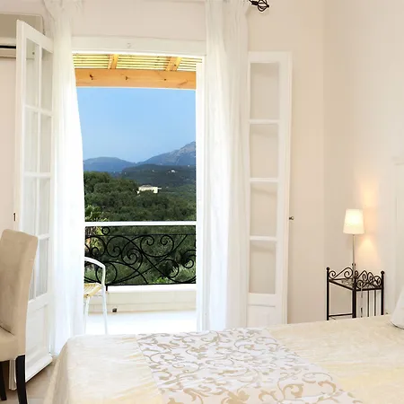 Nefeli Hotel Kommeno (Corfu)