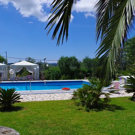 Nefeli 3* Kommeno (Corfu)